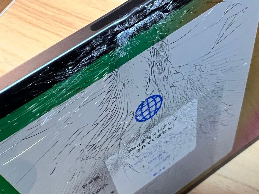 iPad Pro （第1世代）　64ＧＢ　スペースグレイ　画面割れ　ジャンク品