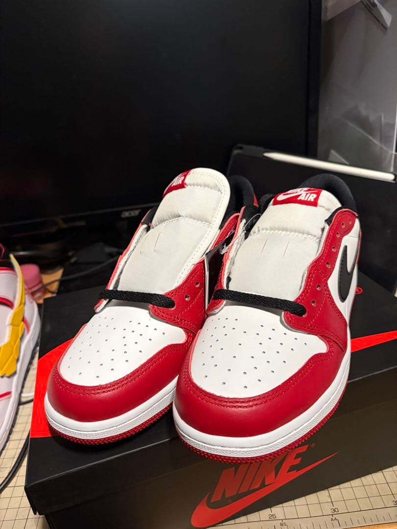 靴 jordan1 low chicago 25cm 2025