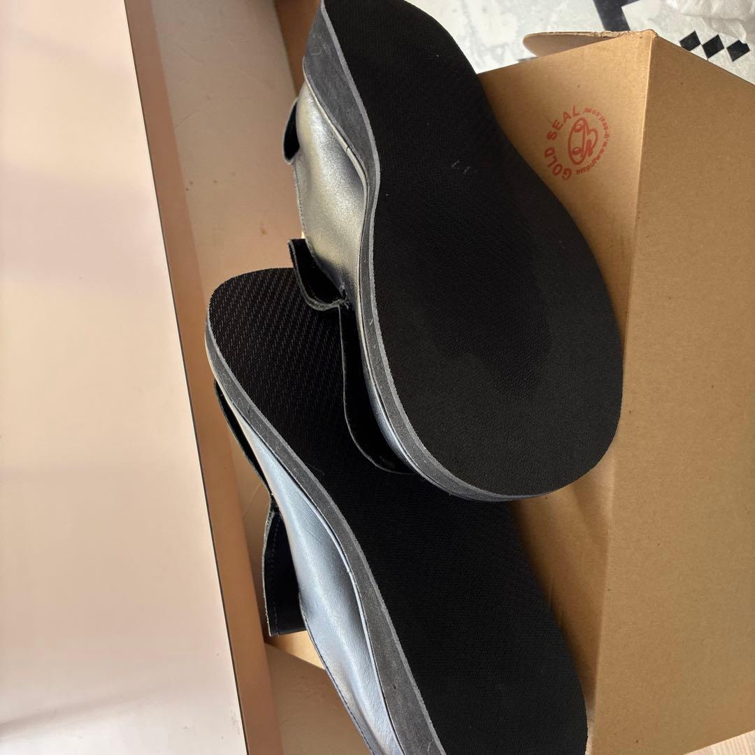 インディズゴールドシール厚底シューズ 超レア とてもおしゃれで可愛いデザイン