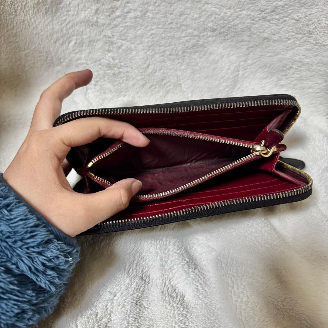 Prada プラダ　長財布　サフィアーノ　ブラック