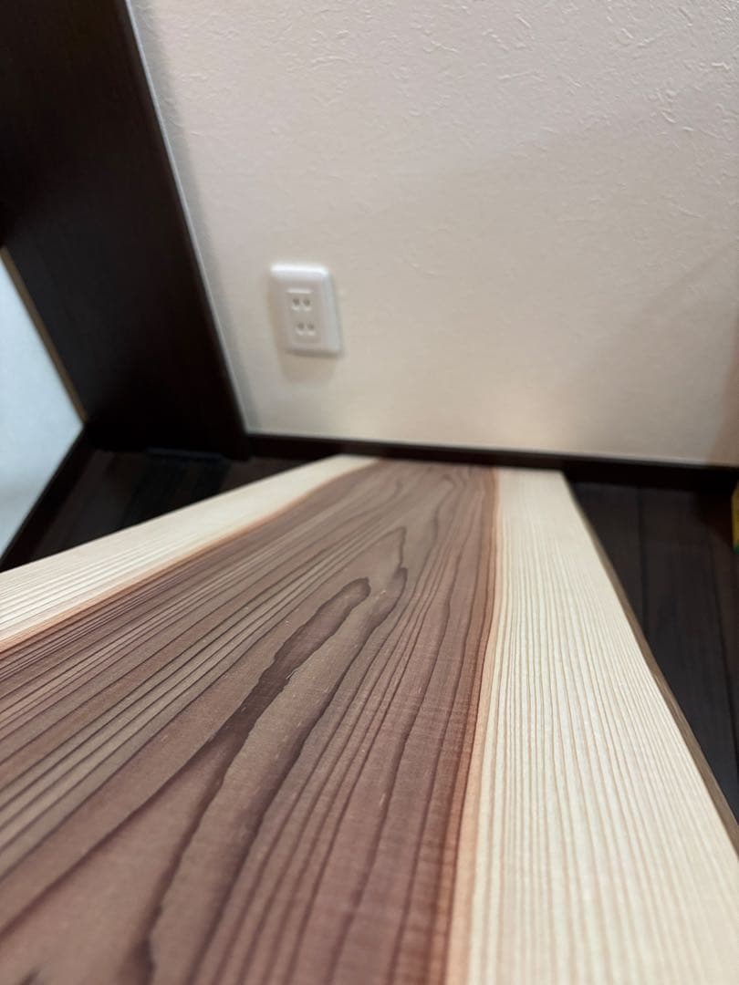 一枚板 無垢材 杉板 折りたたみ ローテーブル サイドテーブル　紀州杉　無節