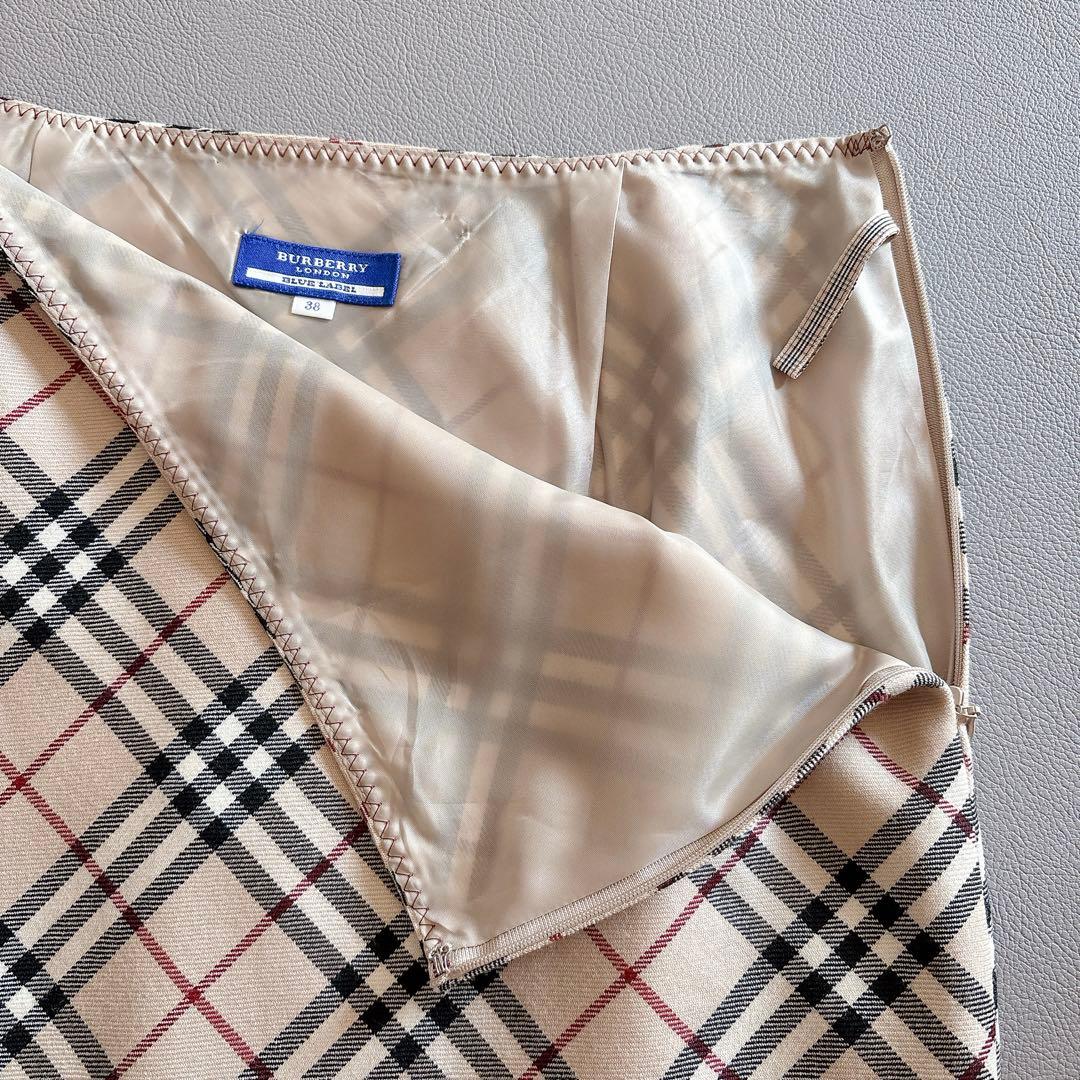 美品【BURBERRY LONDON】 ブルーレーベル スカート ノバチェック