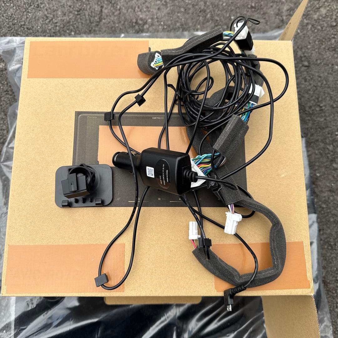 三菱　オリジナル9型ナビゲーション　デリカミニ　MZ609962NP