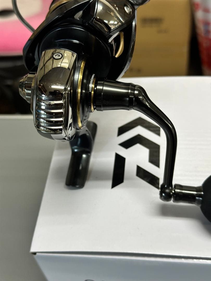 リール DAIWA 22CALDIA SW 6000D-H