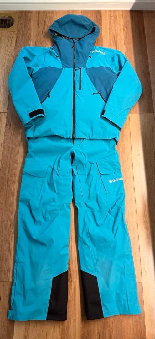GOLDWIN ゴールドウィン　スキーウェア