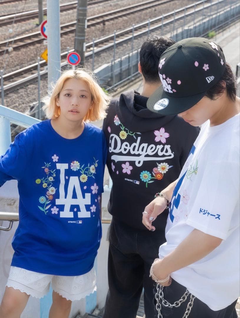 ドジャース×村上隆　コラボTシャツXL 日本未発売　完売品　新品未使用タグ付き