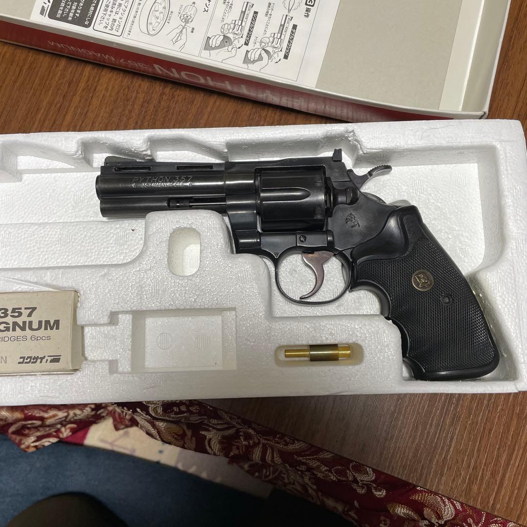 コルトパイソン357マグナム　ヘビーウエイトABS仕上げ