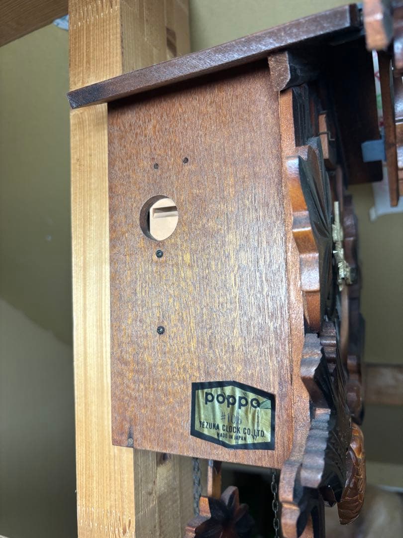 鳩時計　poppo 木製鳩時計 鳥と葉の彫刻　手塚時計店