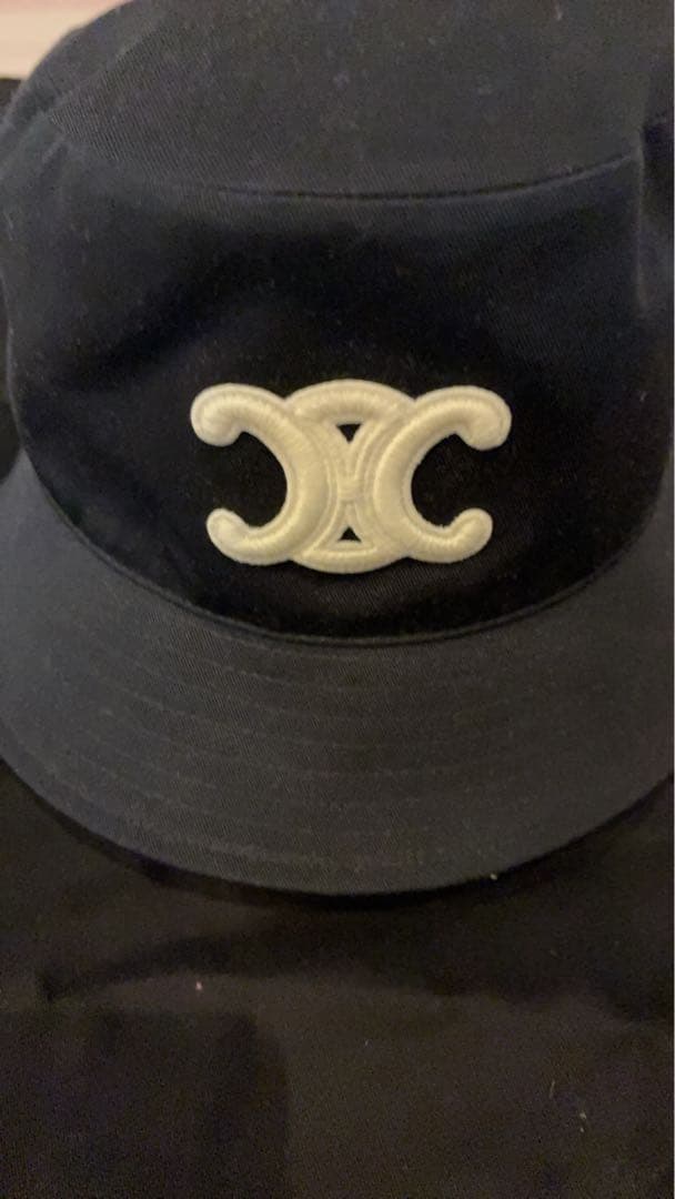 CELINE ブラック バケットハット Lサイズ