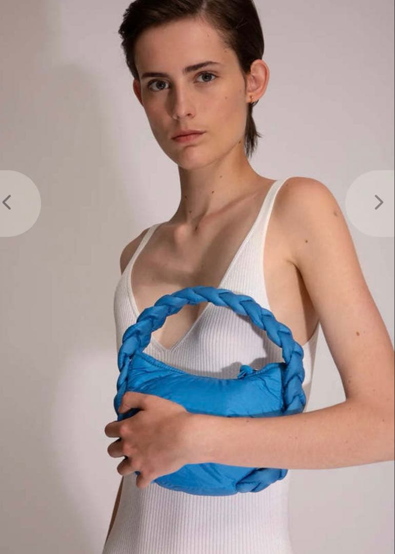 律様 HEREU ESPIGA MINI NYLON BAG BLUE