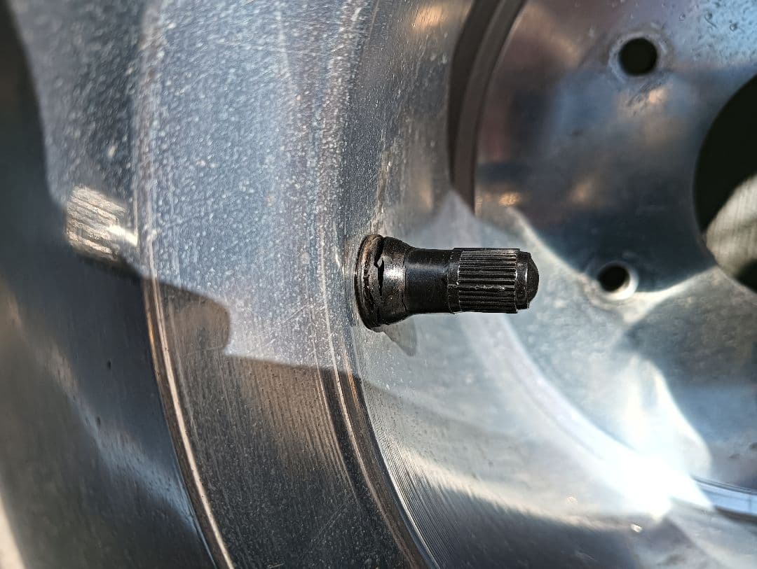 ジャイロUP/X/キャノピー ポンつけおまけタイヤ付きアルミホイール2個セット