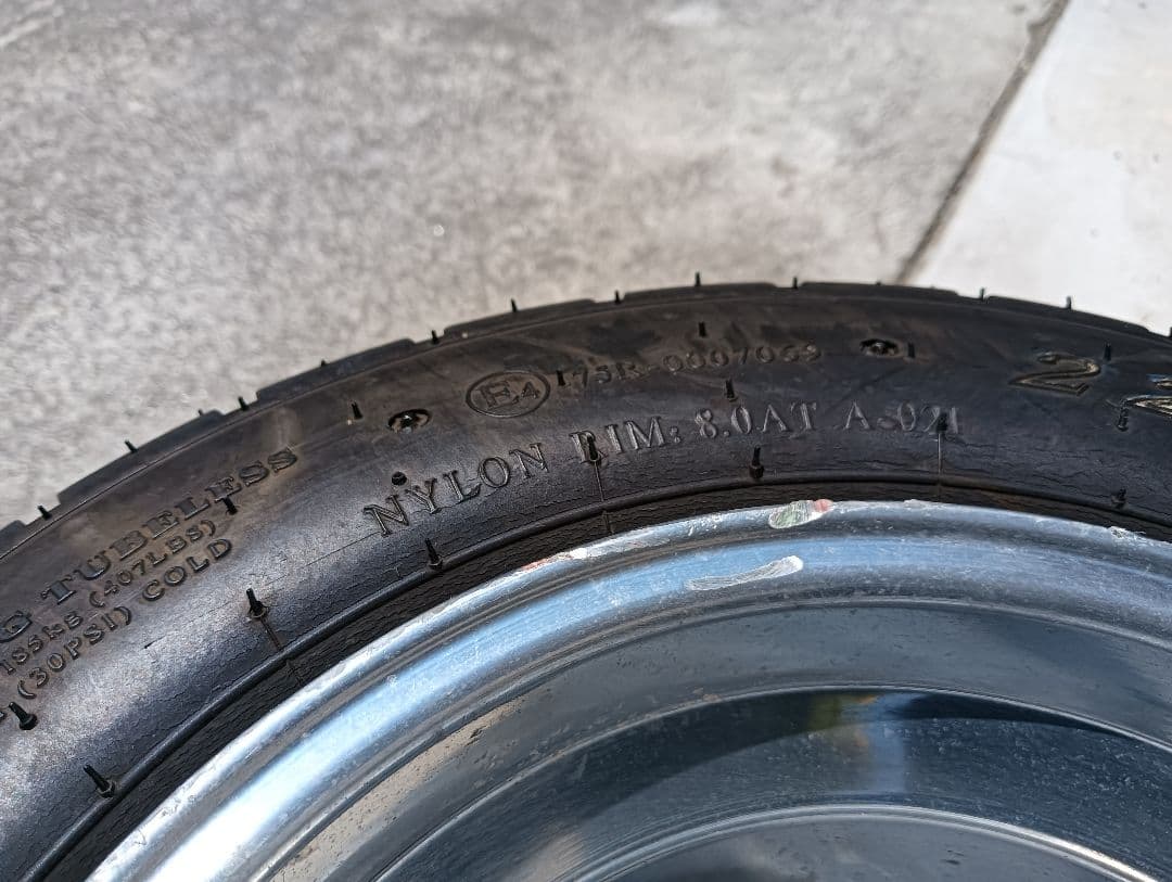 ジャイロUP/X/キャノピー ポンつけおまけタイヤ付きアルミホイール2個セット