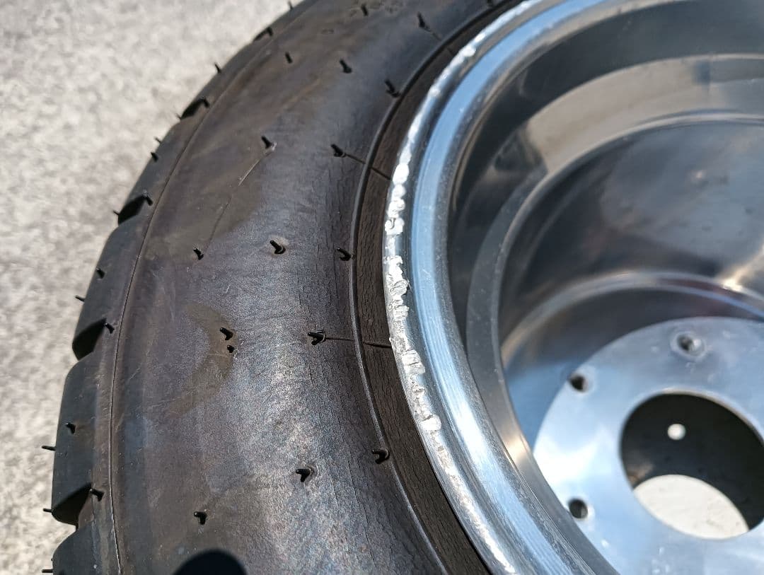 ジャイロUP/X/キャノピー ポンつけおまけタイヤ付きアルミホイール2個セット