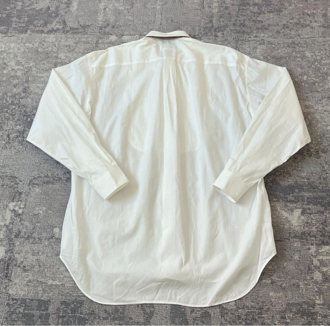 くすみグリーンダブルブレストスーツ ネクタイ付き