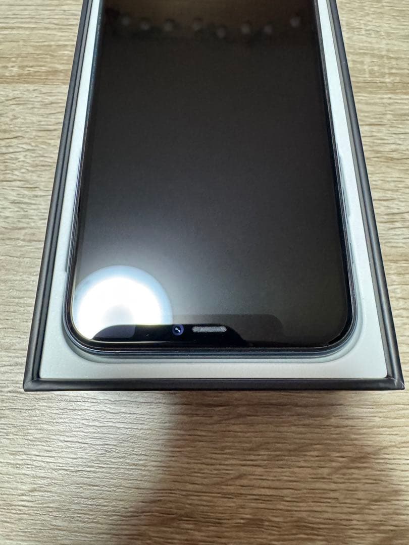 m*i様 iPhone 11 Pro 64GBミッドナイトグリーン SIMフリー