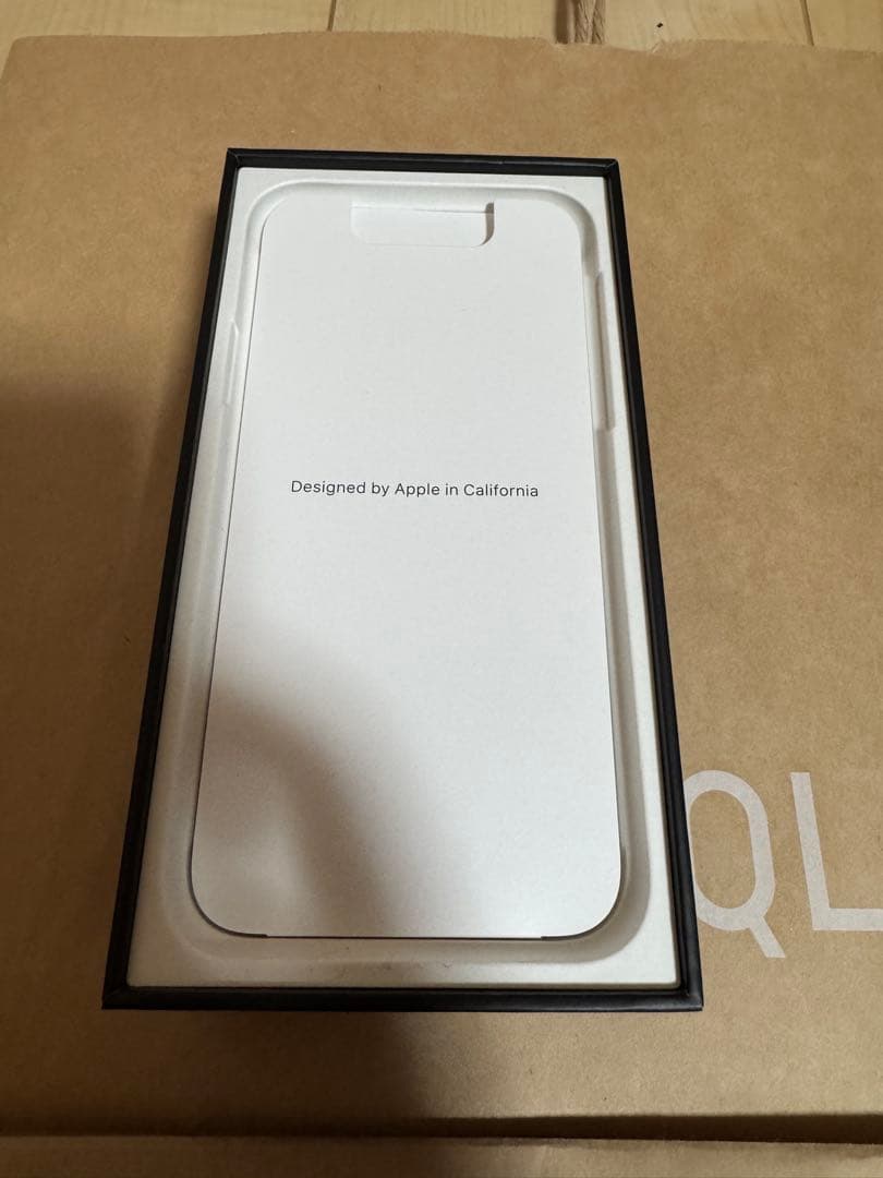 m*i様 iPhone 11 Pro 64GBミッドナイトグリーン SIMフリー