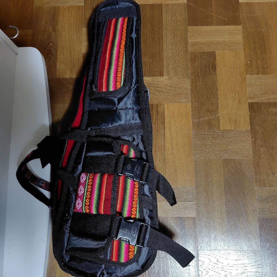 木製 チャランゴ オレンジ色 ストラップ付き