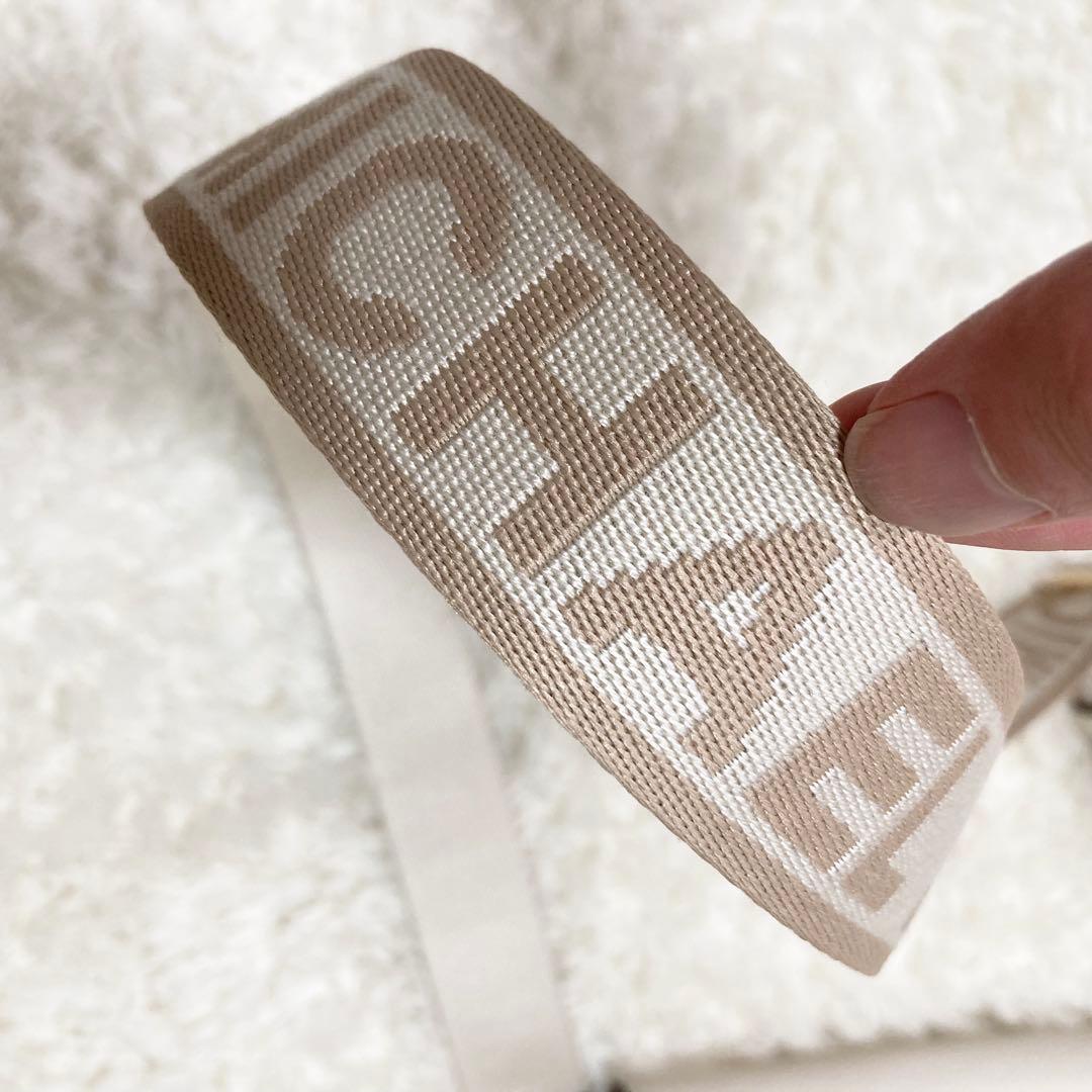 5.5万 マイケルコース JET SET ITEM ジップアラウンド ウォレット