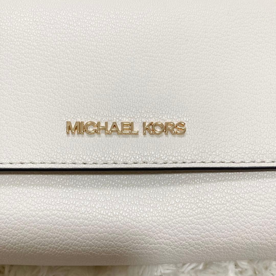 5.5万 マイケルコース JET SET ITEM ジップアラウンド ウォレット