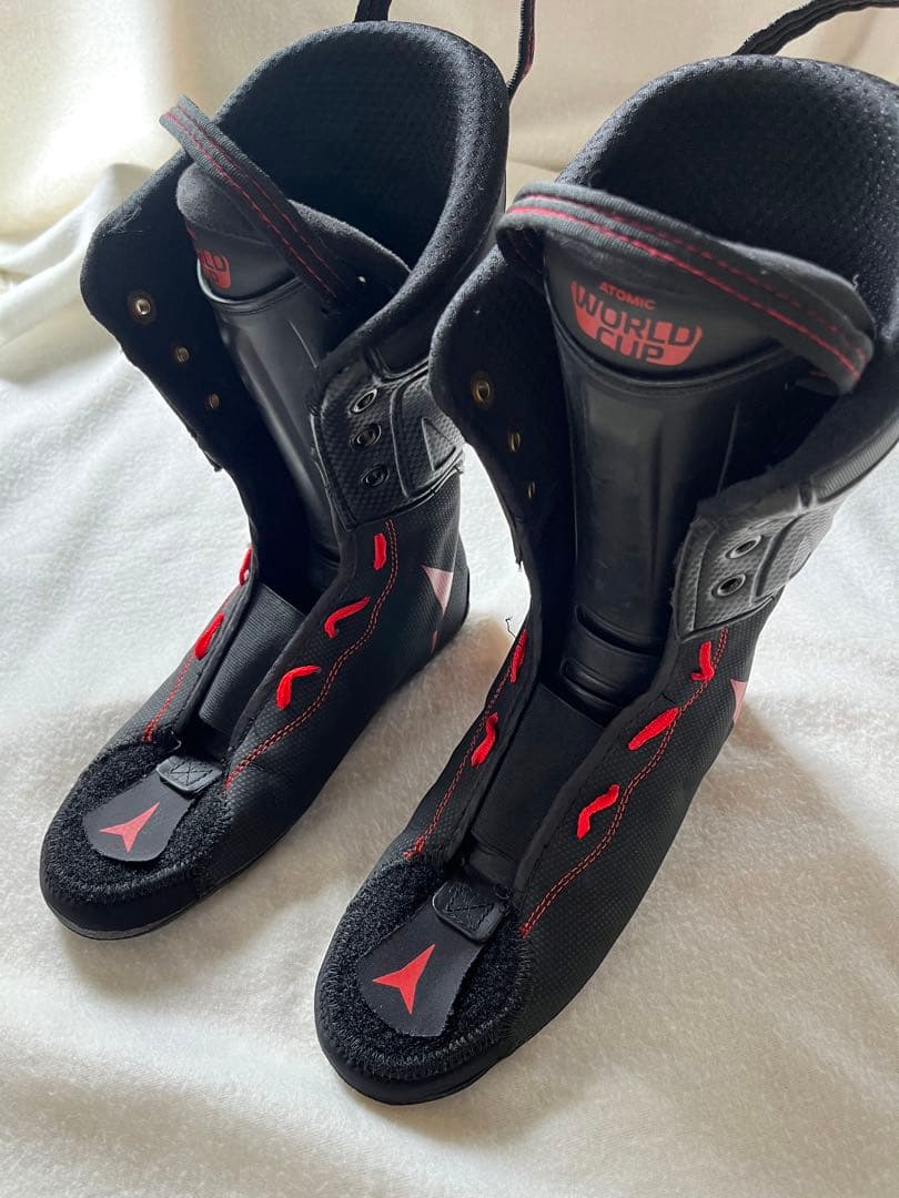 ATOMIC Redster STI110スキー用ブーツ