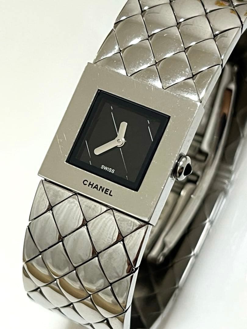 CHANEL マトラッセ 腕時計 シルバー 美品 レディース シルバー シャネル