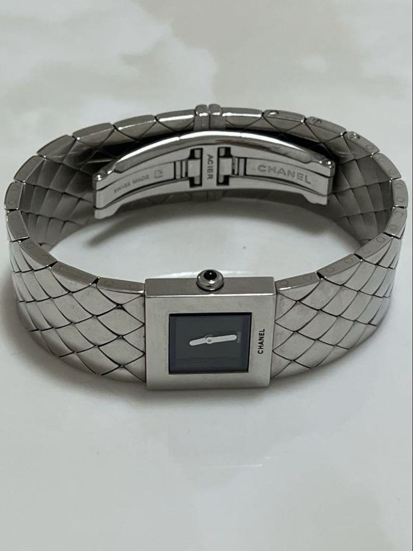 CHANEL マトラッセ 腕時計 シルバー 美品 レディース シルバー シャネル