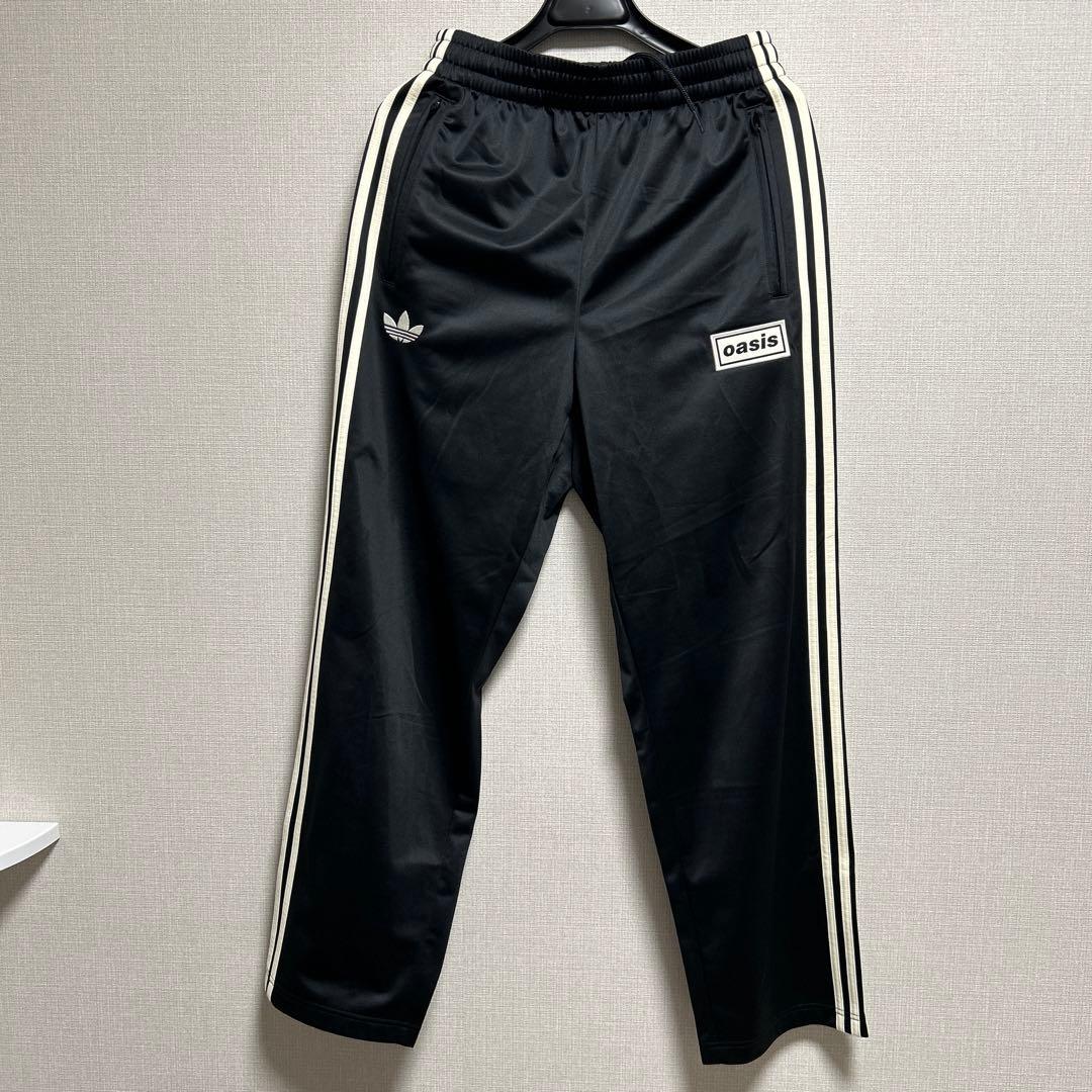 adidas oasis ブラック トラックパンツ