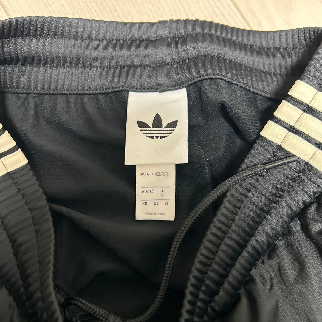 adidas oasis ブラック トラックパンツ