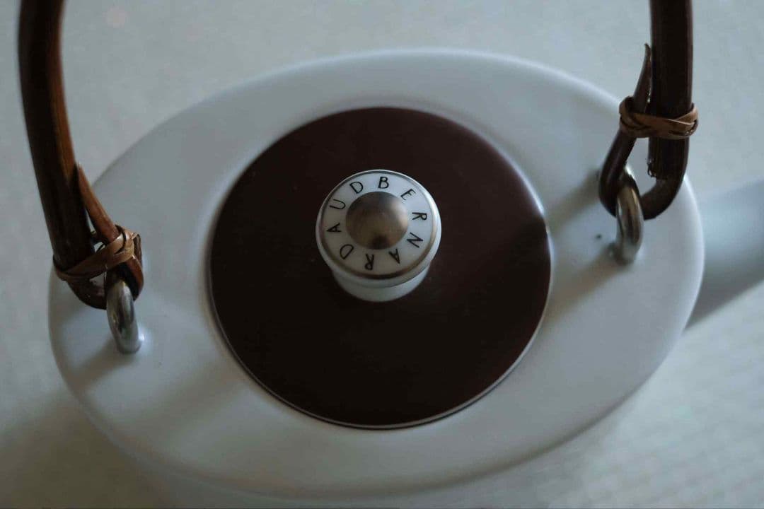 ベルナルド/Bernardaid ティポットホワイトセラミックポット 茶こし付