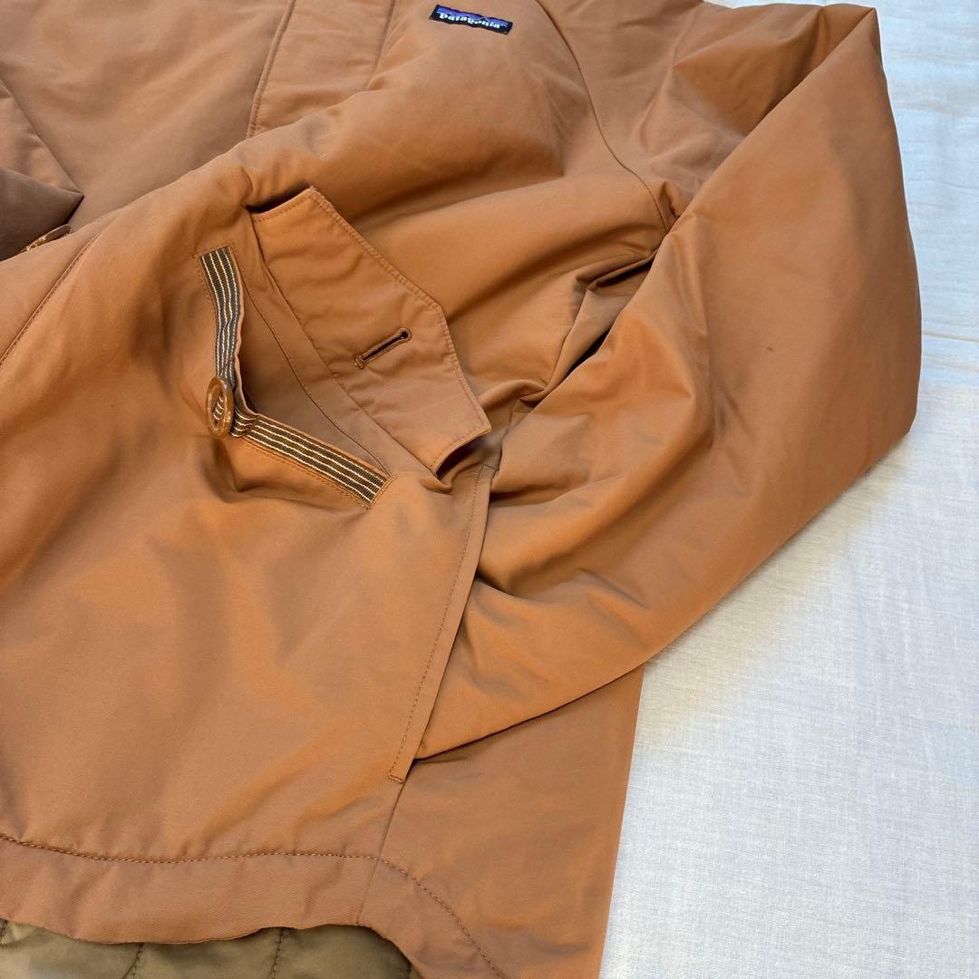 Patagoniaフード付きジャケット キッズ165cm （レディースM相当）