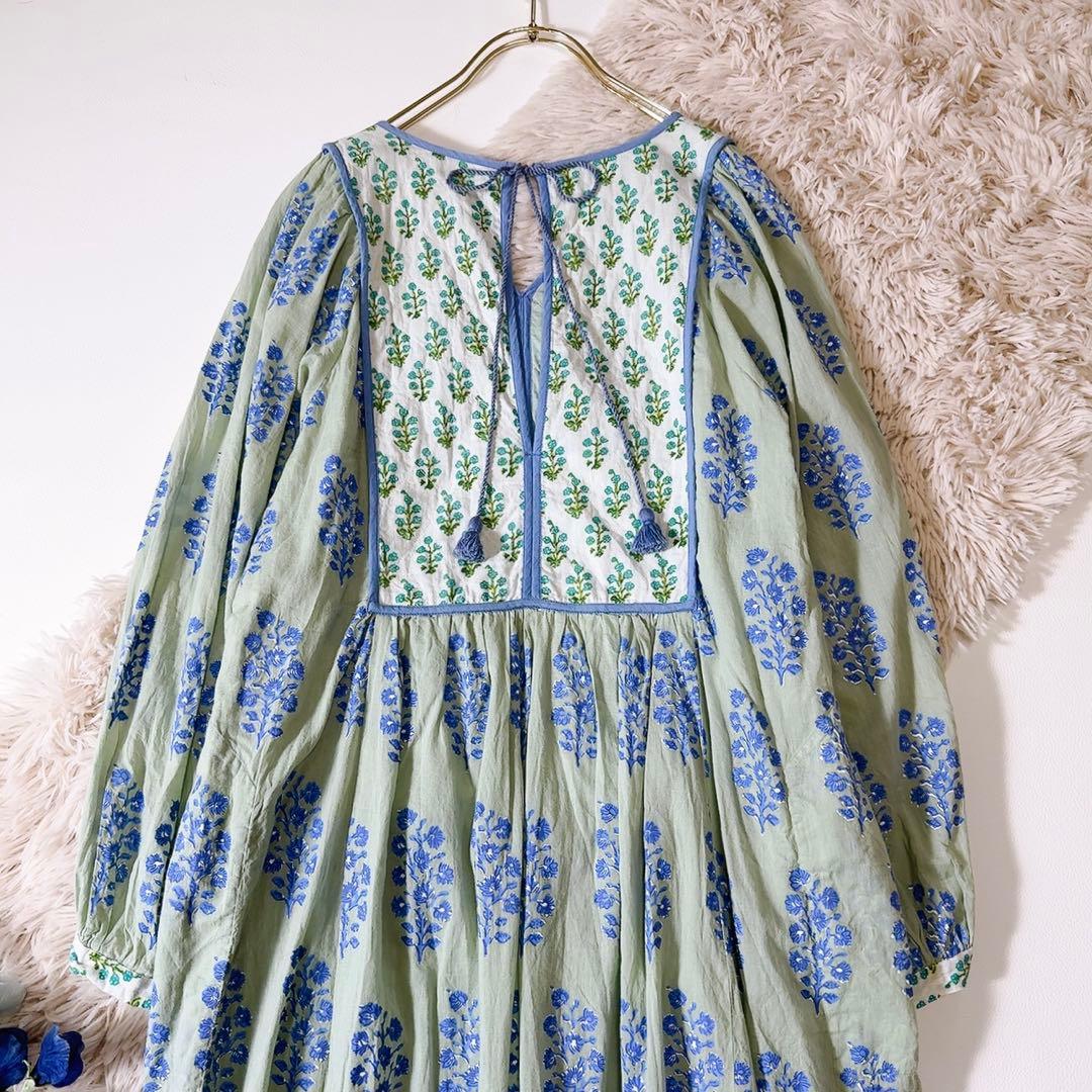 極美品ꕥヌキテパ 完売色 コットンボイルエスニックプリントギャザードレス M