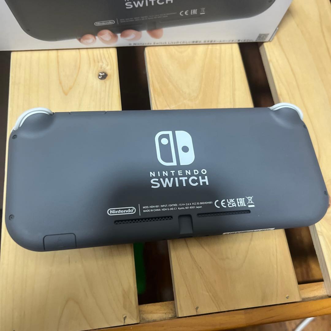 Nintendo Switch Gray ニンテンドースイッチ本体　グレー