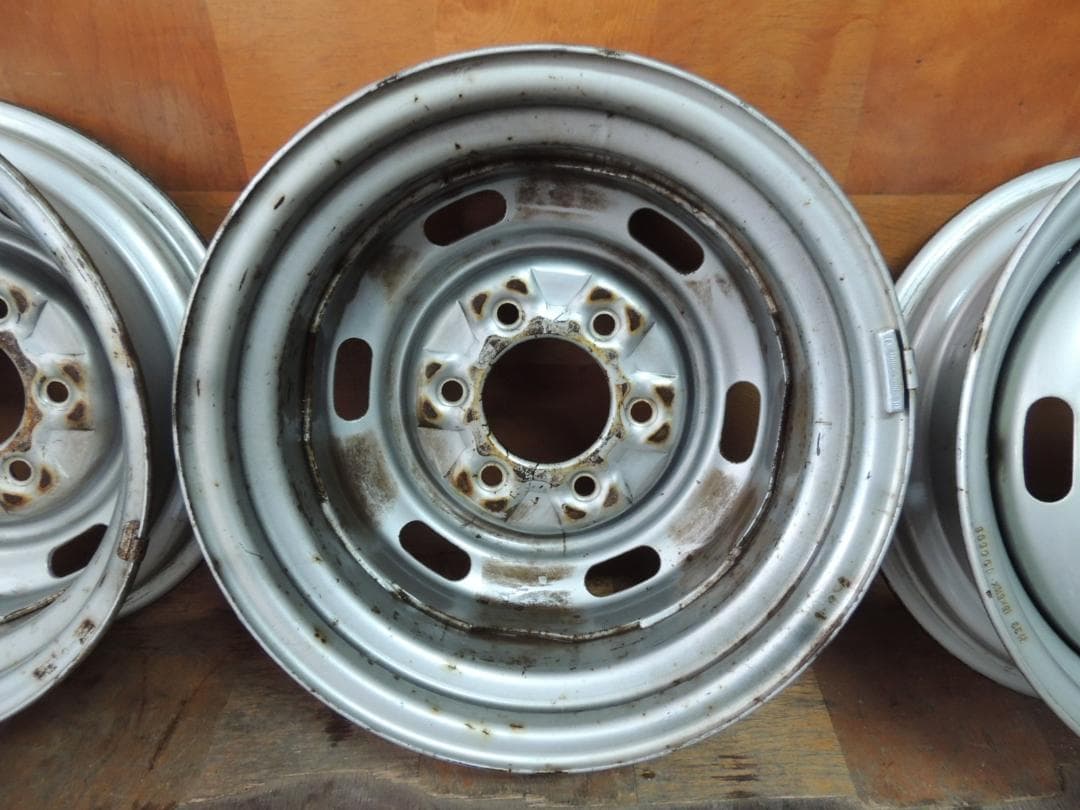 C25　15×5.5K　スチールホイール4本　タイタン ダッシュ　ハブ径 約93