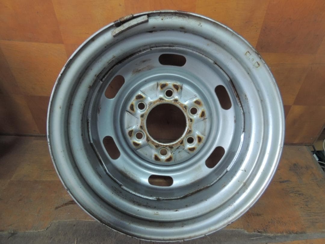 C25　15×5.5K　スチールホイール4本　タイタン ダッシュ　ハブ径 約93