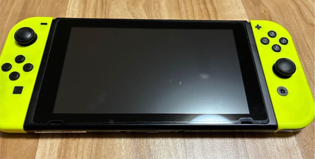 Nintendo Switch 本体 イエロー　ジョイコン付き