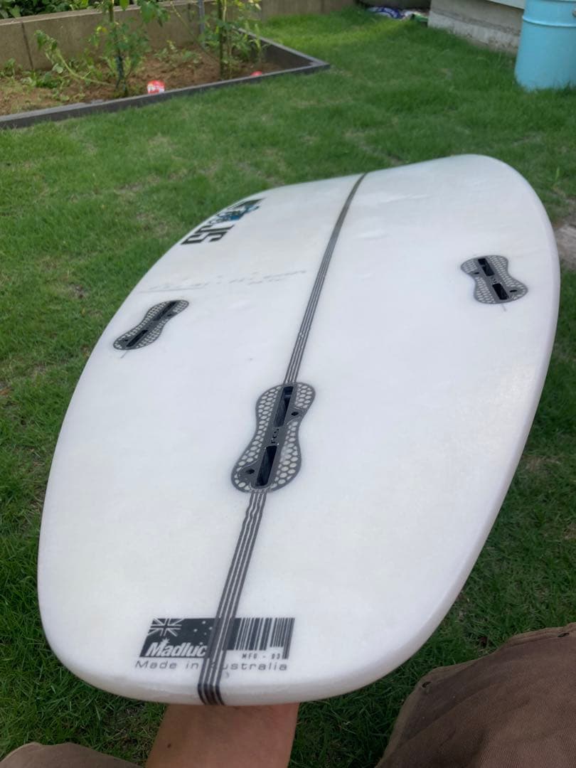 JS monsta8 サーフボード 5\"6 22.5L モンスタ8 モンスター8