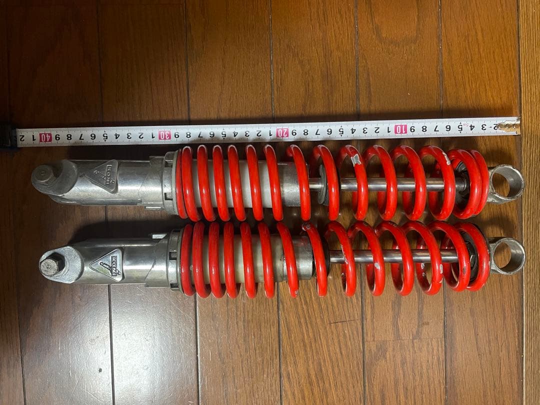 KONIアルミ、サスペンション