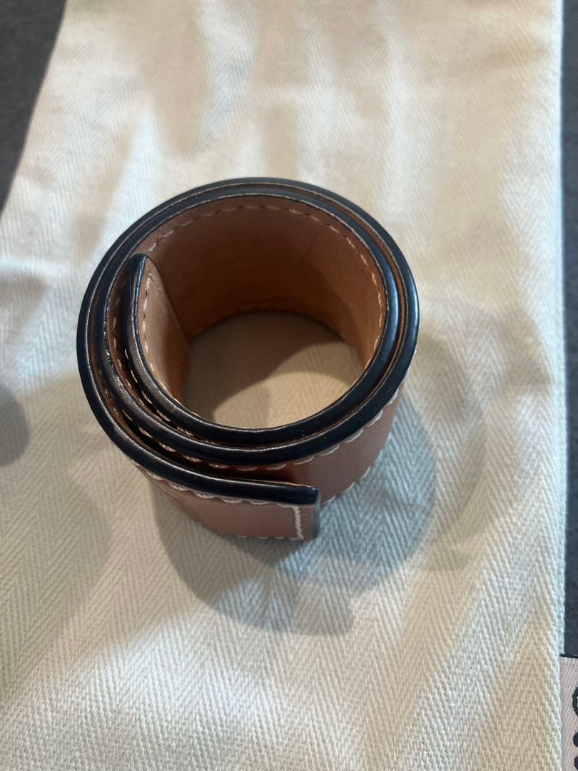 m*u様 LOEWE ロエベ スラップブレスレット スモール ブラウン