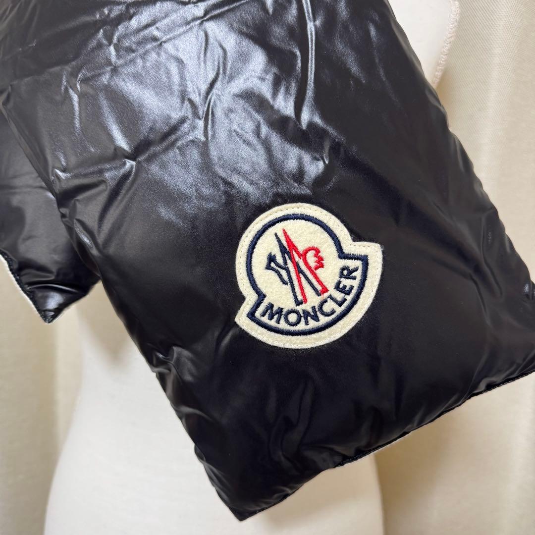 極美品　モンクレール MONCLER シャルパ ダウン マフラー　黒