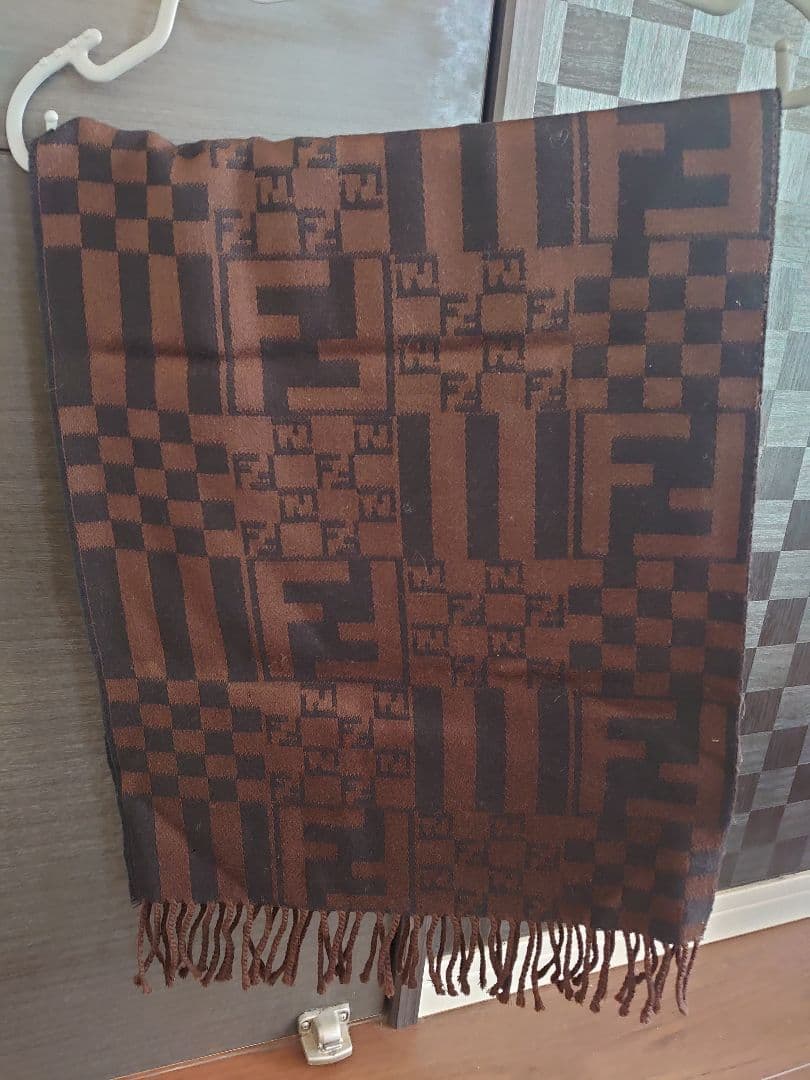 Fendi ブラウン チェック柄 マフラー
