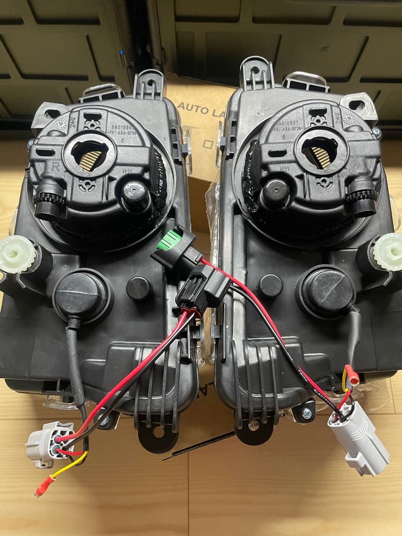 【新品】50プリウス　フォグ加工　バルブ交換式　H8H11バルブ対応