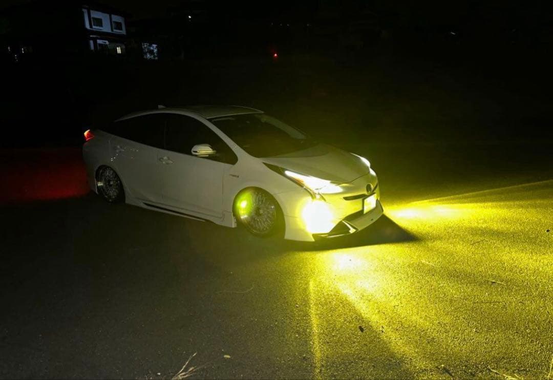 【新品】50プリウス　フォグ加工　バルブ交換式　H8H11バルブ対応