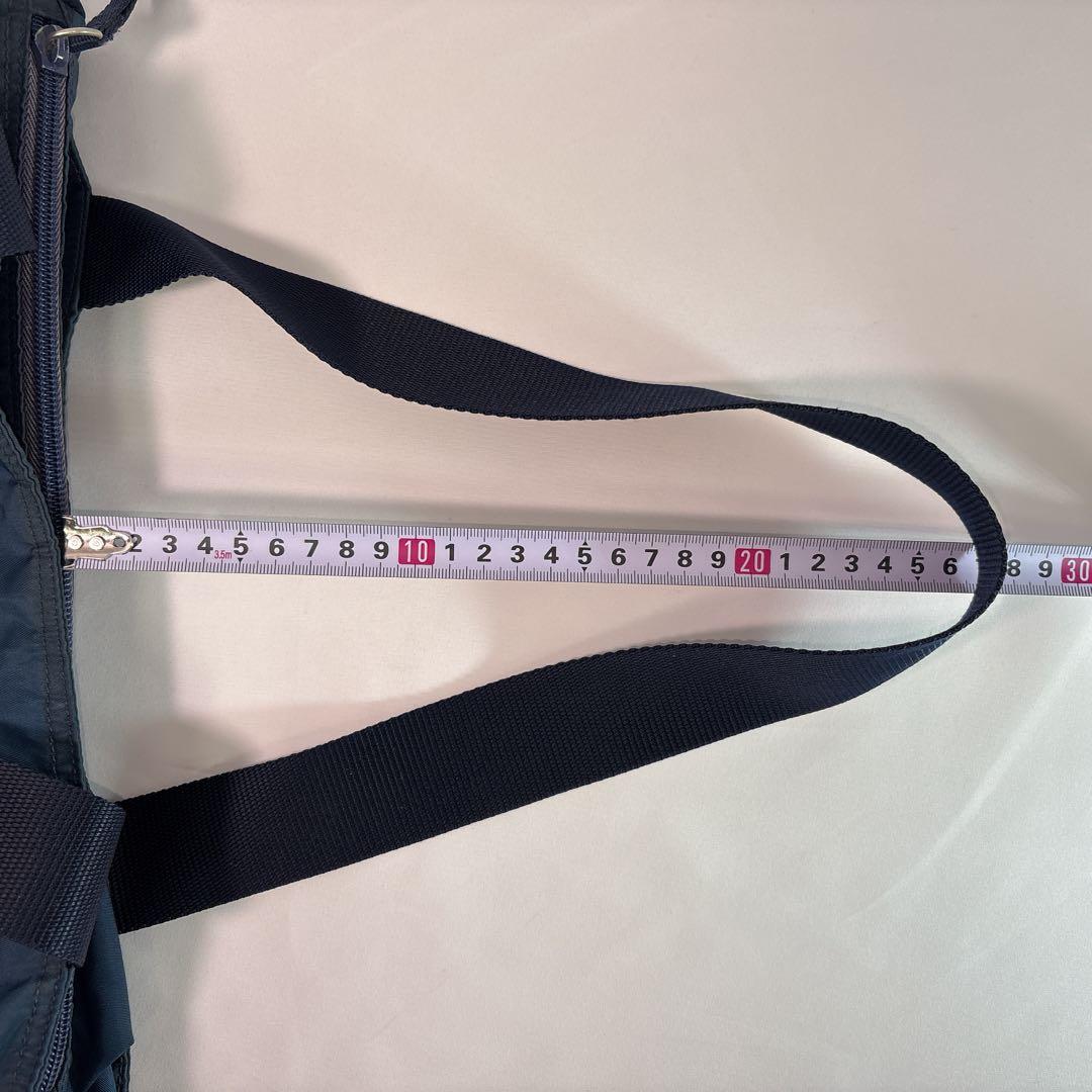 プラダ ネイビー トートバッグ