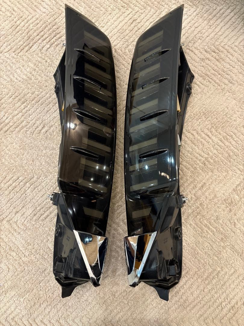 80系ヴォクシー　 ダズフェローズ　スモーク　テール