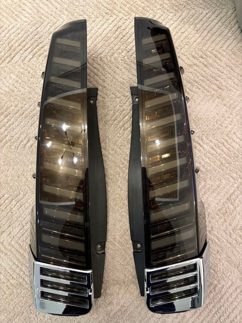 80系ヴォクシー　 ダズフェローズ　スモーク　テール