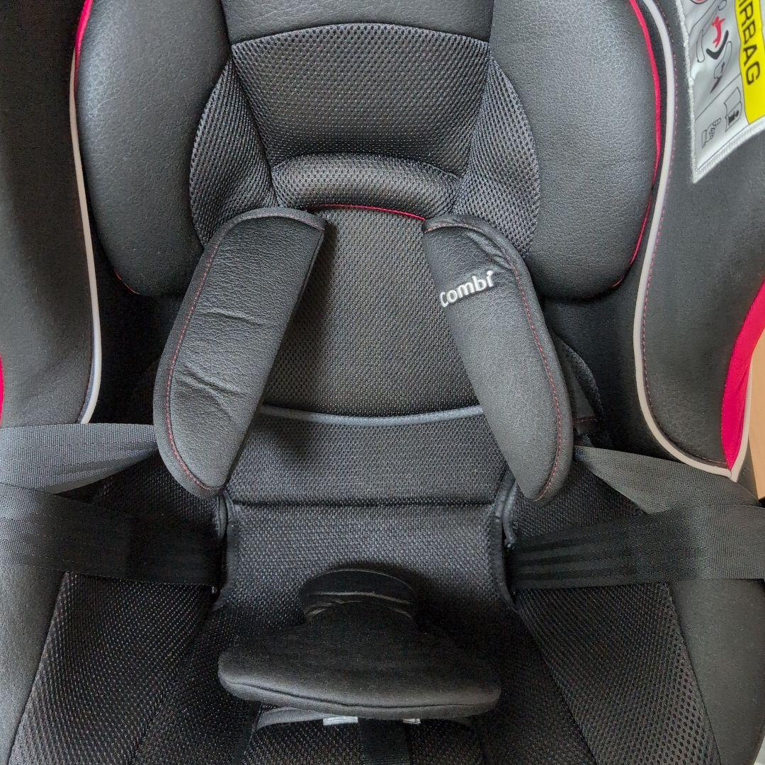 Combi コンビ 車用チャイルドシート ブラック クルムーヴ ISOFIX