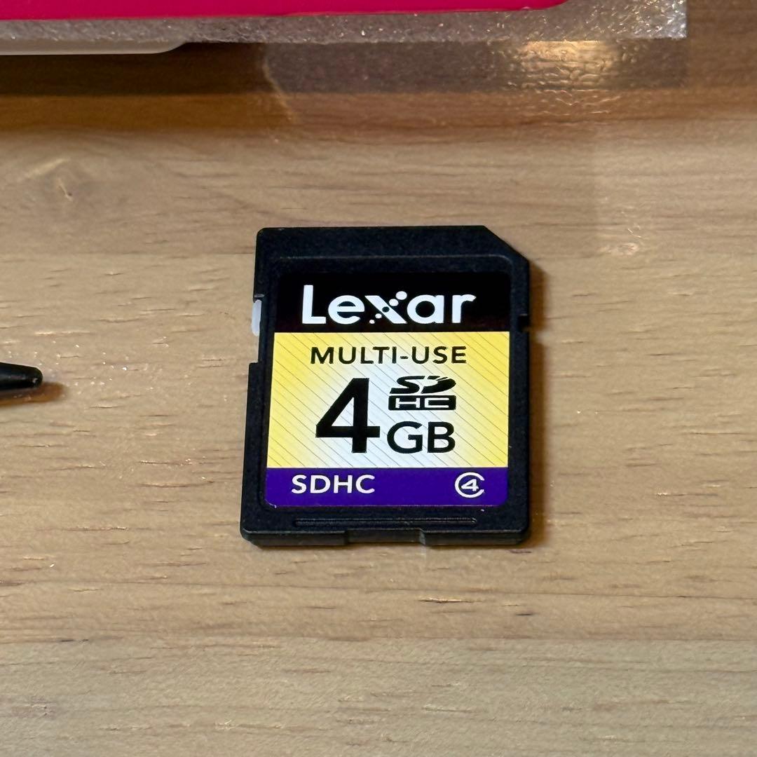 6-126 ニンテンドー3DS グロスピンク 箱付き