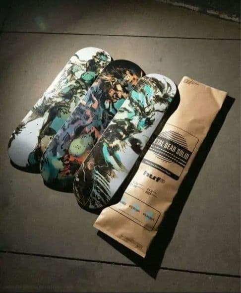 スケートボード huf MGS LEGACY BLIND BAG SKATE DECK
