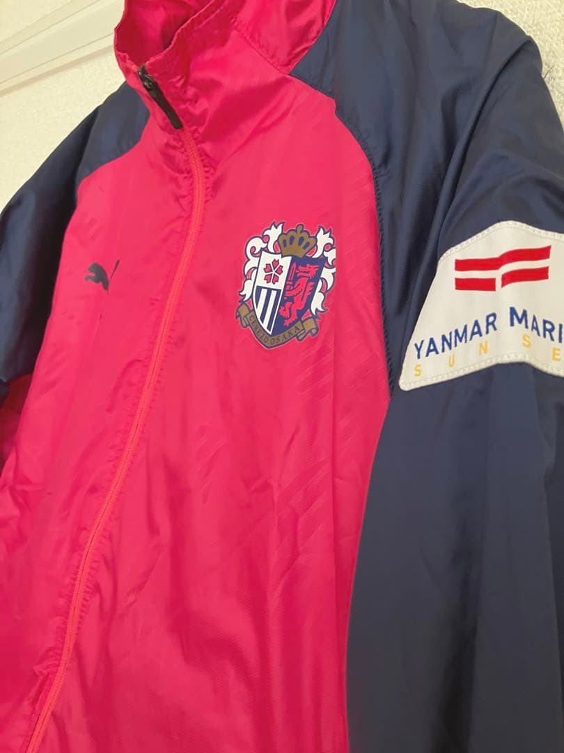 ♦︎美品♦︎Mサイズセレッソ大阪ウインドブレーカー