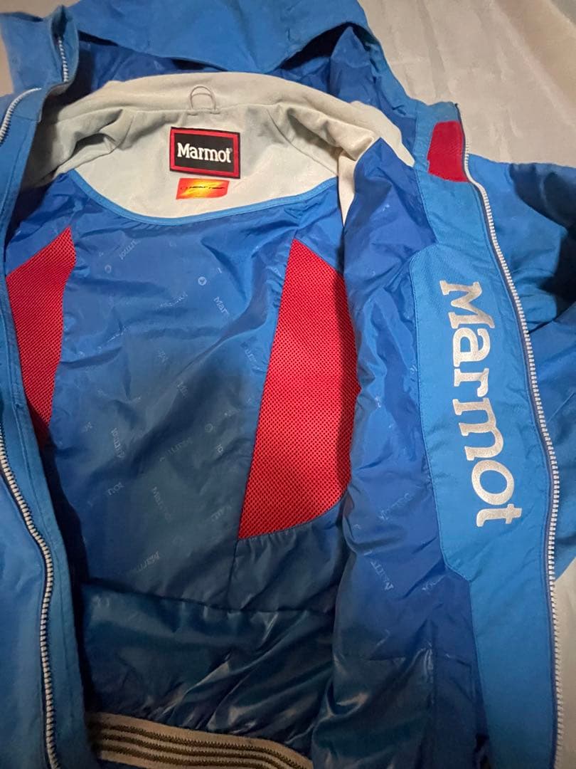 Marmotマーモットスキーウェア上下セット　ヒートナビ　Мサイズ